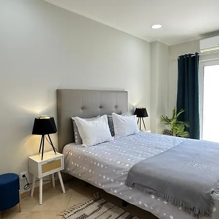 Liberdade - Near The - 6 Pax - Daire Albufeira