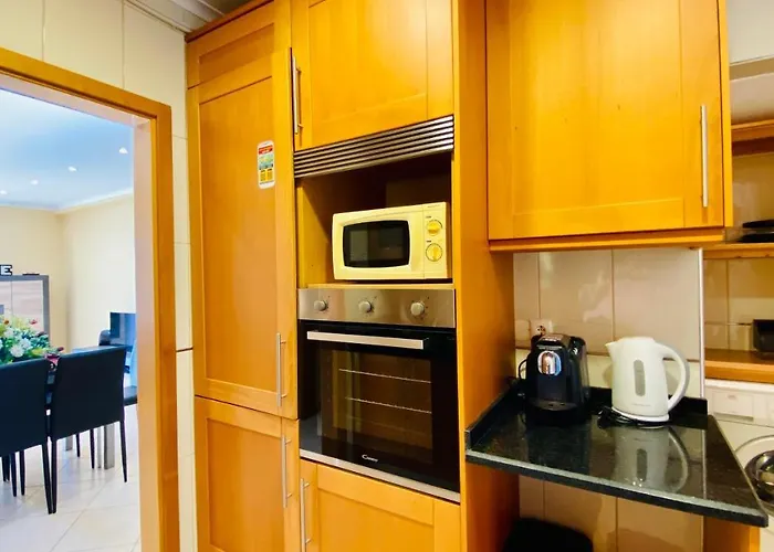 Liberdade - Near The Beach - 6 Pax - Albufeira
